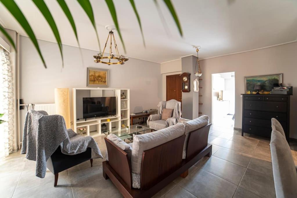 Myrto-apartments-athens